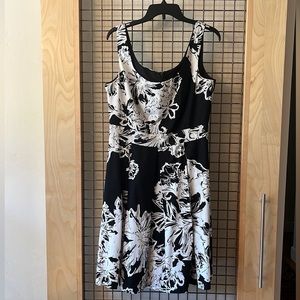 White House Black Market Dress, Size 12